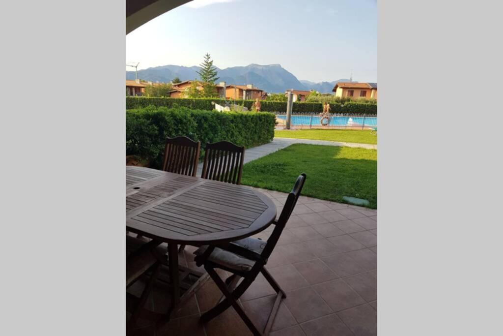 Casa Paradiso Del Garda Manerba del Garda Εξωτερικό φωτογραφία